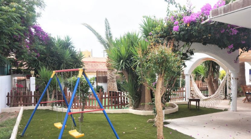 8d2a97d3-0096-4a9e-b966-a5bd4943e699.f10