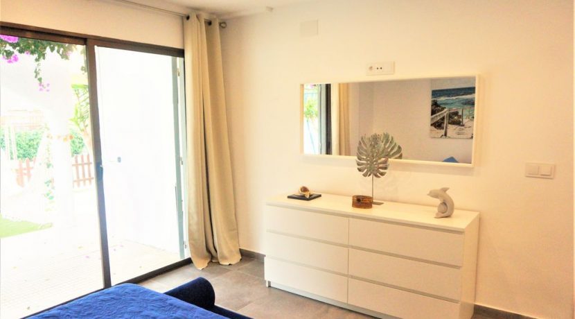 d0fbdd9b-04db-498a-a238-6c188bb2097d.f10