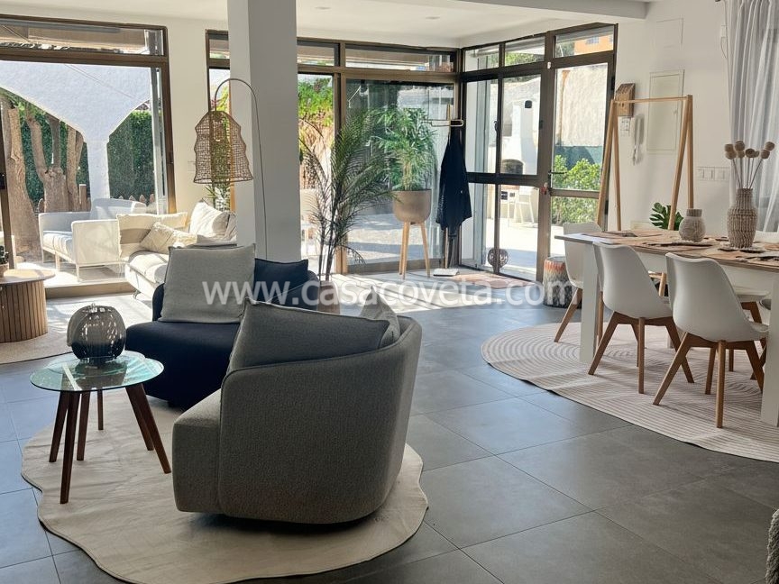 Woonkamer 1