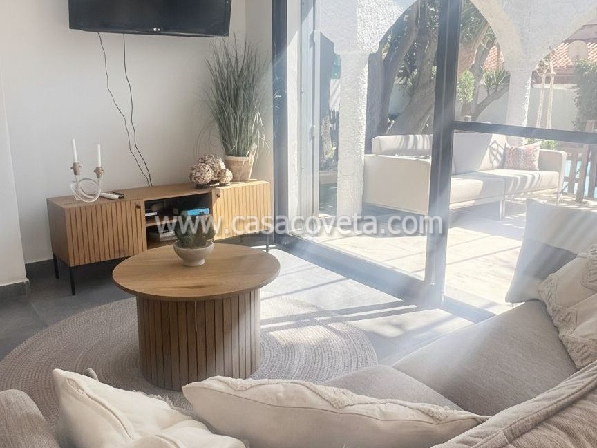 Woonkamer (2)